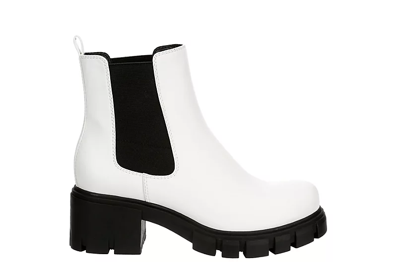 Madden Girl Womens Tessa Chelsea Boot - White 2 Madden Girl Womens Tessa Chelsea Boot - White - Image 2